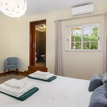 빌라 Arade Riverside - Jacuzzi And Heated Pool By Algarstays 실베스