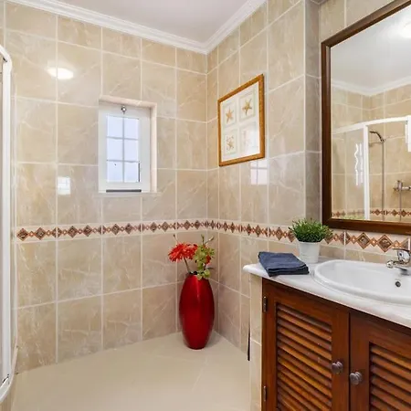 Villa Arade Riverside - Jacuzzi&heated Pool *