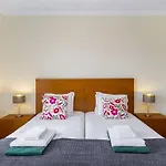 Arade Riverside - Jacuzzi And Heated Pool By Algarstays Willa Silves